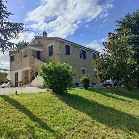 La Casa Del Duca Casa de hóspedes Montalto delle Marche Exterior foto